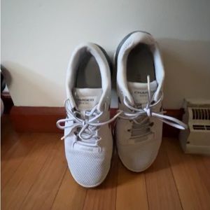 Under Armour charged Gemini size 8 1/2 white and grey